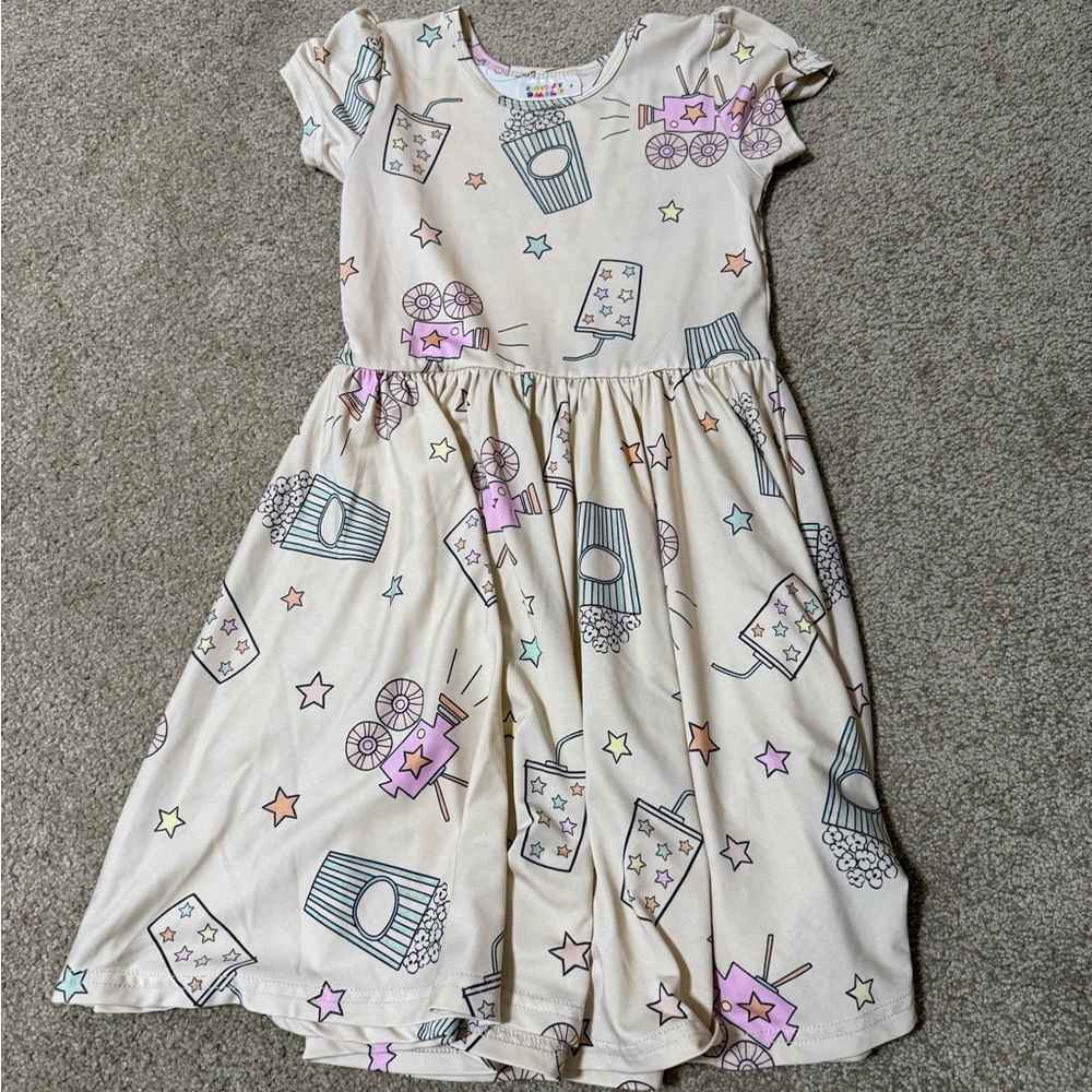Dot dot smile movie dress EUC 7